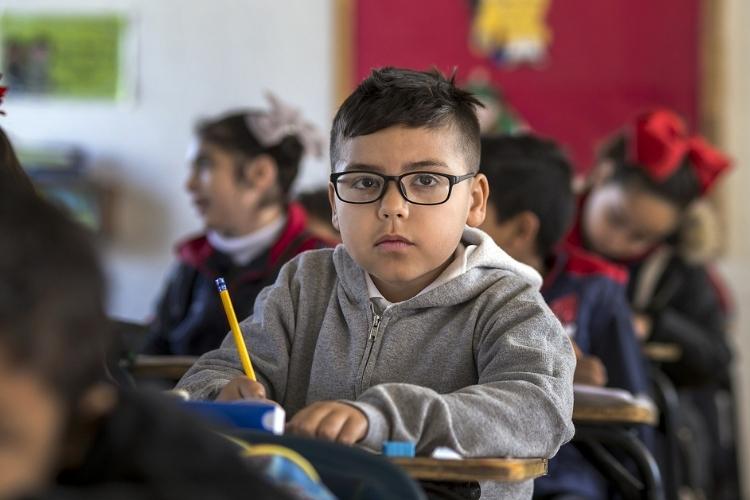 Enquête : les enfants bilingues ont de meilleurs résultats que les autres