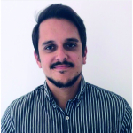 Director de la escuela Diego  Silva Estancia lingüística en CLA Los Angeles